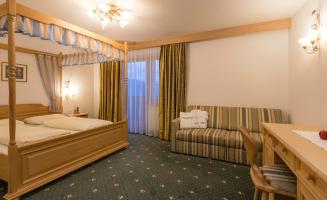 Superior Double Room with canopy bed and balcony